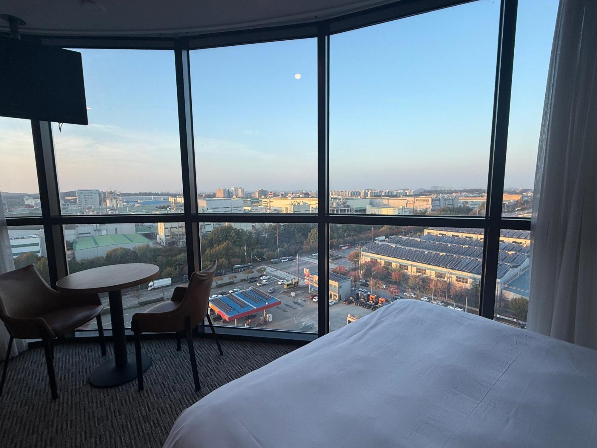 Golden Harbor Hotel Pyeongtaek Buitenkant foto